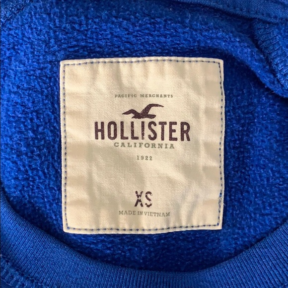Hollister | classic crew neck sweater - Picture 4 of 5